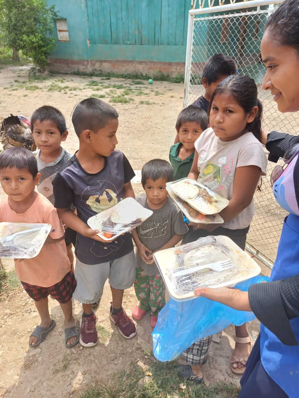 Ayuda a niños en Guatemala - foto 24